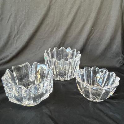 Lot 15 Orrefors Bowls