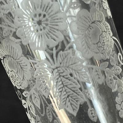 Lot 20 Tiffin assorted stick vases