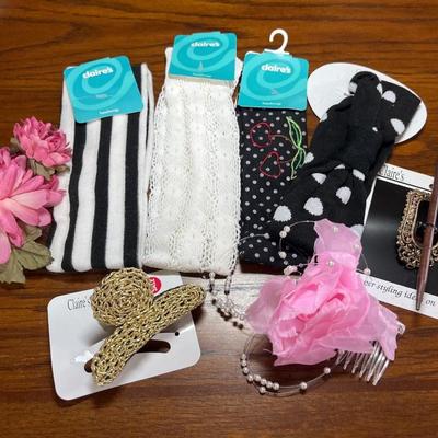 Assorted hair bands, etc