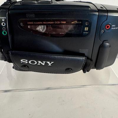 Lot 6. Sony Handycam Video 8