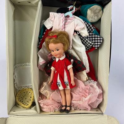 579 Barbie Suitcase w/ Vintage Penny Brite Doll & 8 Outfits