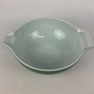 581 Vintage Pyrex Cinderella Salad Bowl
