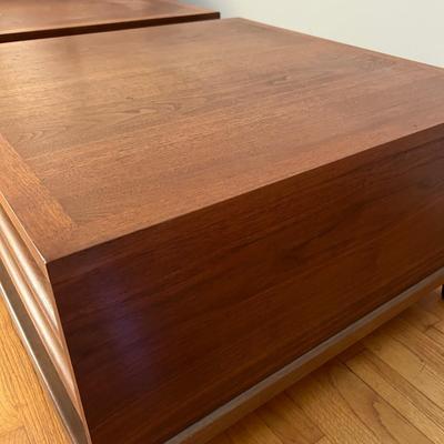 Pair of Vintage LANE Side End Tables