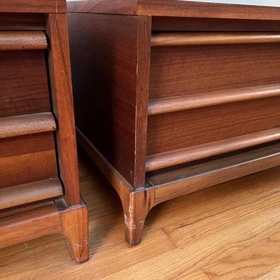 Pair of Vintage LANE Side End Tables