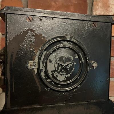 Antique Ornate Waterbury Mantle Clock w Key