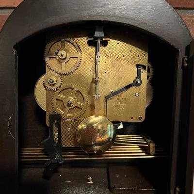 German Made Linden "Westminster" Chime Mantel Clock w Key