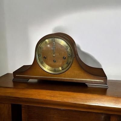 German Made Linden "Westminster" Chime Mantel Clock w Key