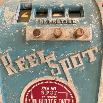 Antique Vintage Daval Trade Stimulator Reel Spot Vendor Game Slot Machine