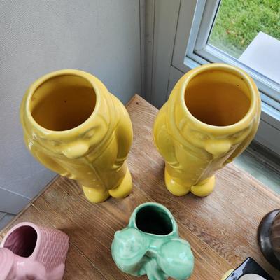 Lot of Pottery Vases Portugal , Lefton's Radio City ,