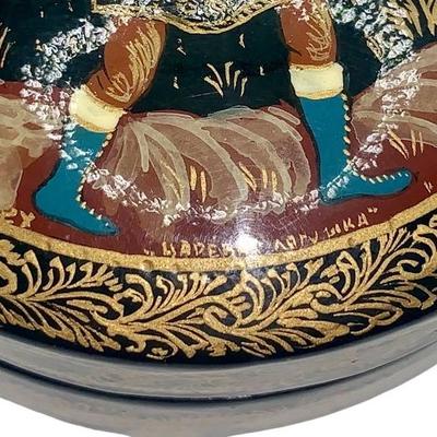Vintage Russian Lacquered Box - Archer W/ Bow & Arrow
