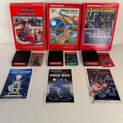Lot 18. Vintage Intv System III Set