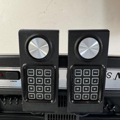 Lot 18. Vintage Intv System III Set