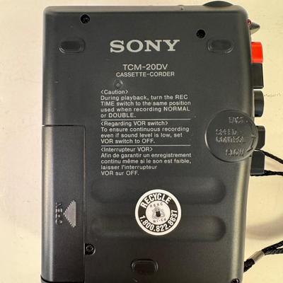 Lot 21. Sony Recorder