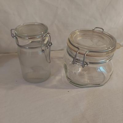 Canning Jars and Storage Canisters (L-BBL)