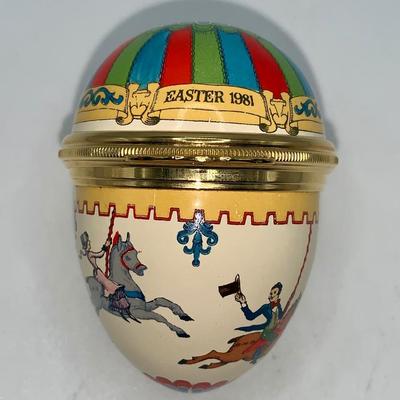1981 Halcyon Days Easter Egg Trinket Box
