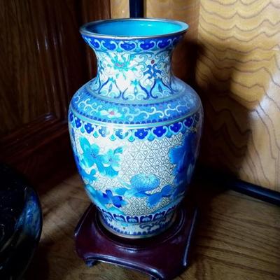 Vintage Chinese floral vase