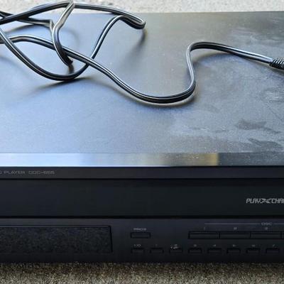 YAMAHA 5 Disc CD Changer Model: CDC-655