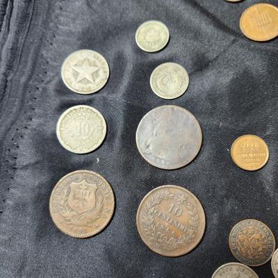 Very Large Coin Lot from Around the World 1800's 1900's