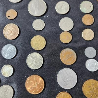 Very Large Coin Lot from Around the World 1800's 1900's