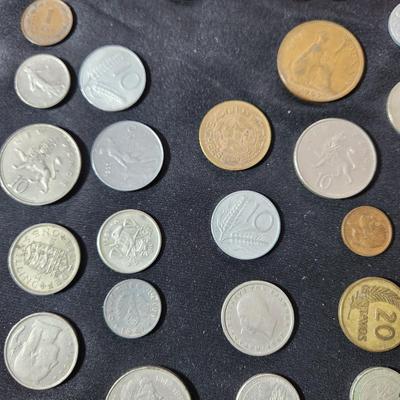 Very Large Coin Lot from Around the World 1800's 1900's