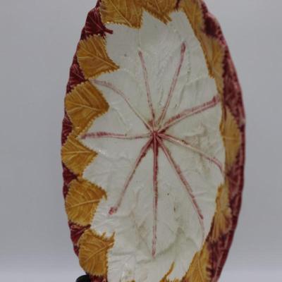 Antique MAJOLICA Begonia Leaf Oval Platter