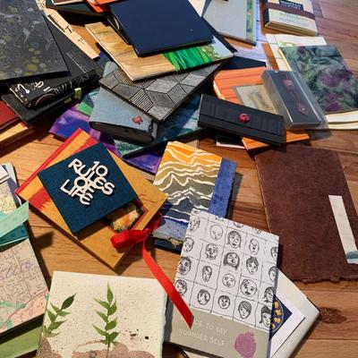 Gorgeous Artist Trading Cards & Handmade Books (2B-HS)