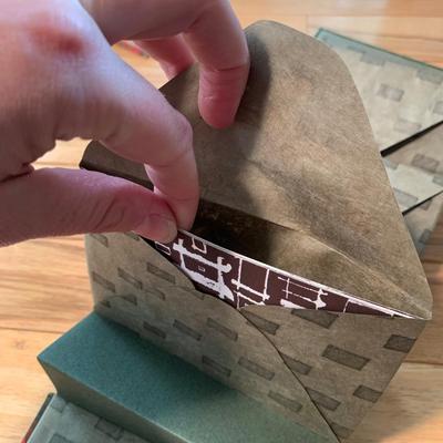 Gorgeous Artist Trading Cards & Handmade Books (2B-HS)