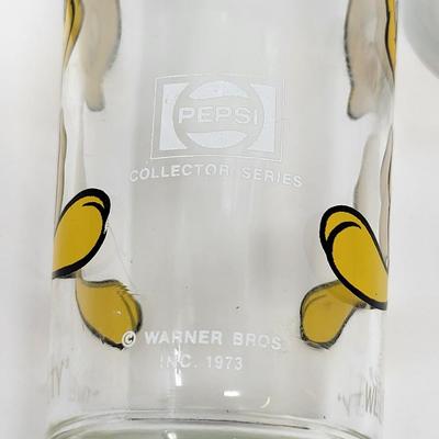 (8) 1970's Vintage Pepsi Looney Tunes Collector Series Glasses