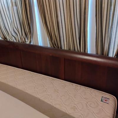 Queen Wood Headboard and footboard