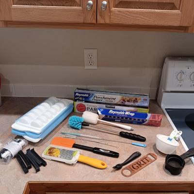 MISC KITCHEN ITEMS
