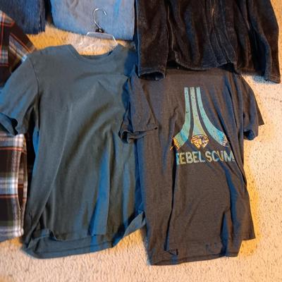 MEN'S XL JACKETS AND SHIRTS, 36X30 JEANS