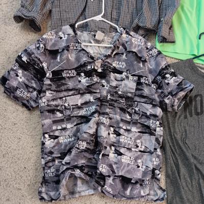 MEN'S LARGE SHIRTS AND PANTS