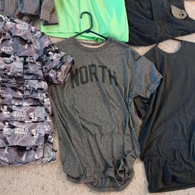 MEN'S LARGE SHIRTS AND PANTS