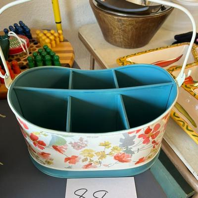 6 Compartment Kitchen Utensil Caddy