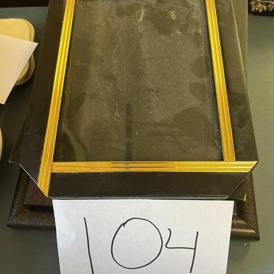 4 Picture Frames