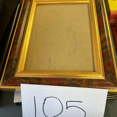 3 Picture Frames