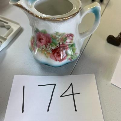 Flora Tea Pitcher W/Blue & Gold Trim Fading On Top 
