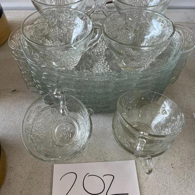 Glass Grape Vine Dishes, Set Of 8 