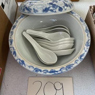 11 Piece Pier 1 Asian Soup Serving Set