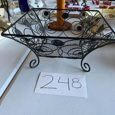 Black Metal Basket W/Spiral Design 