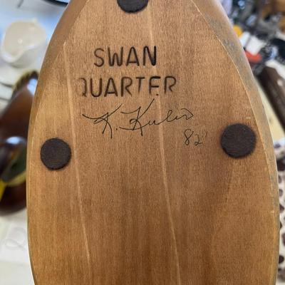 Set Of 2 Swan Quarter
