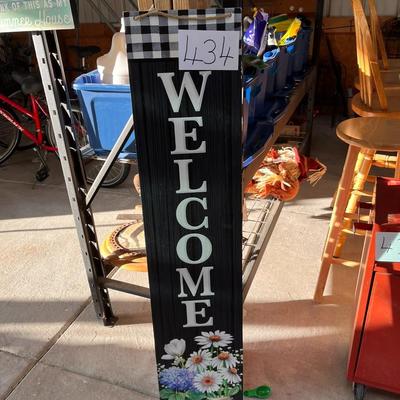Wood Welcome Sign - Black plaid W/ Ball Mason Jar Flowers