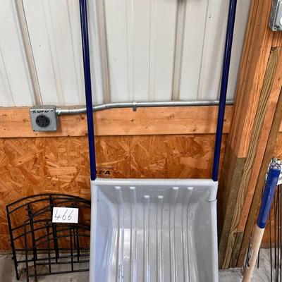 Gray/Blue Big Shovel
