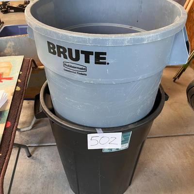 2 Rubbermaid Trash Cans