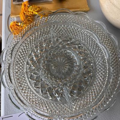 2 Vintage Design Glass Serving Trays