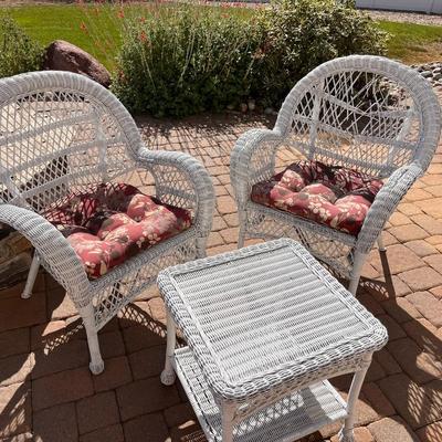 3 Piece White Wicker Outdoor Set