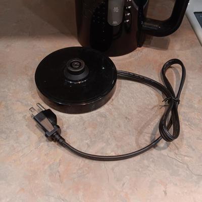 BODUMM FRENCH PRESS AND COFFEE/WATER WARMER