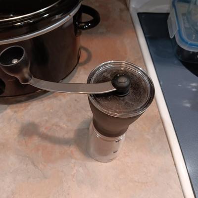 CROCK POT, HAND GRINDER AND STRAINER