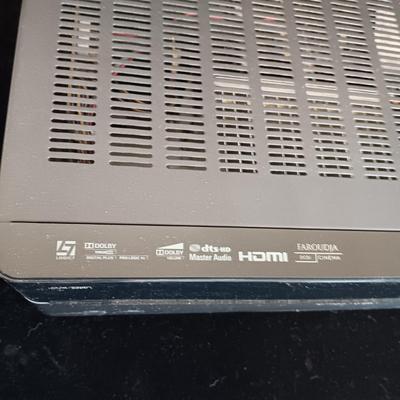 HARMAN KARDON RECEIVER W/REMOTE