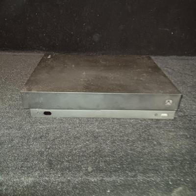 XBOX ONE X GAME CONSOLE